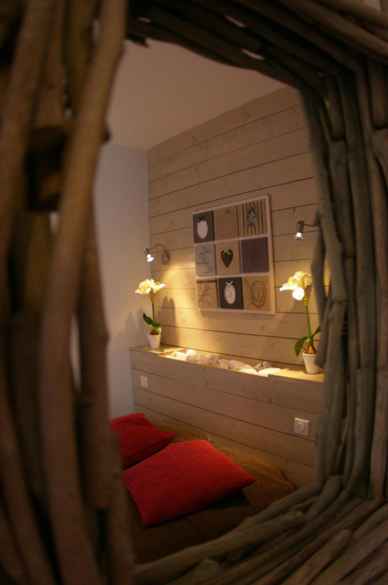 Logis Hotel Le Cheval Noir Argenton Sur Creuse Екстериор снимка